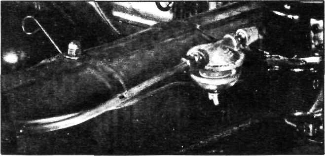 [Linked Image from chevy.oldcarmanualproject.com]